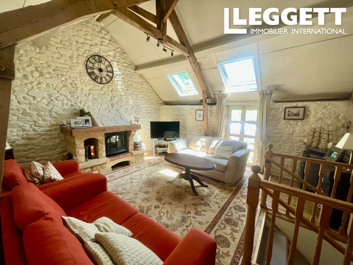 Image No.5-2 Bed House for sale