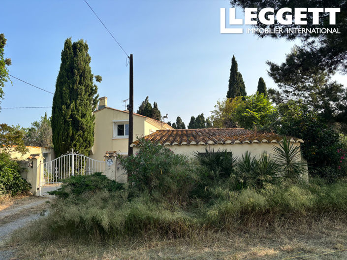 Image No.1-4 Bed House for sale