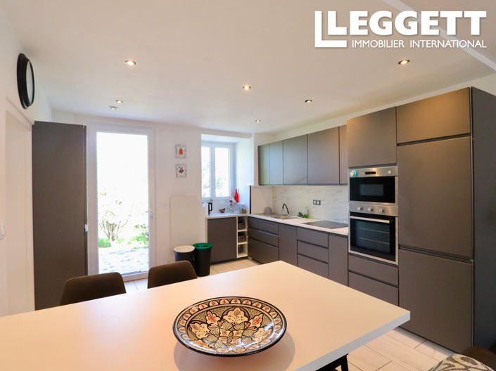 Image No.4-3 Bed House for sale