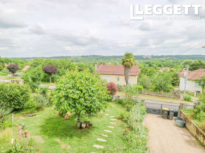 Image No.9-3 Bed House for sale