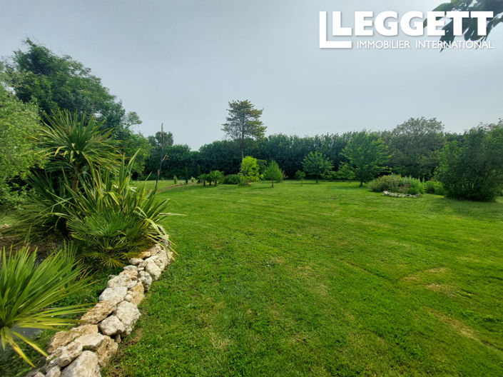 Image No.4-4 Bed House for sale