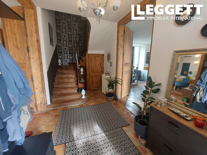 Image No.7-4 Bed House for sale