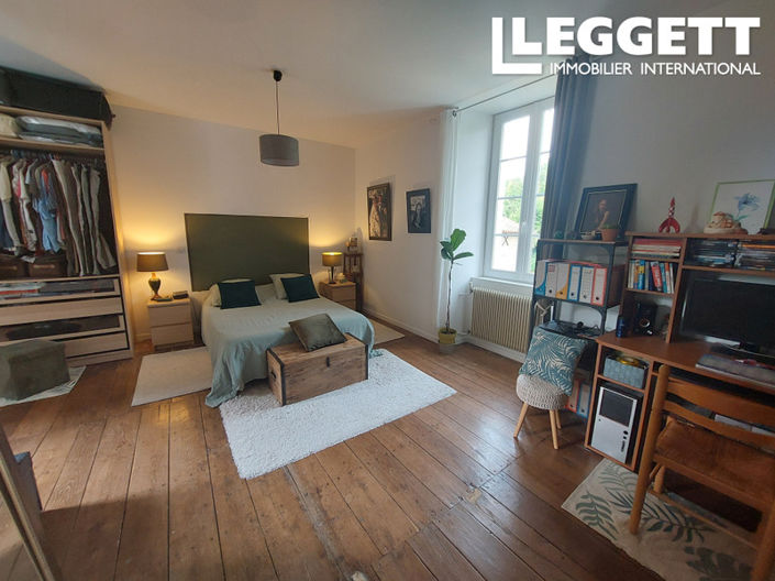 Image No.9-4 Bed House for sale