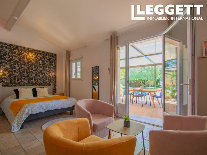 Image No.10-7 Bed House for sale