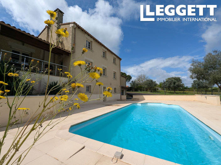 Image No.1-4 Bed House for sale