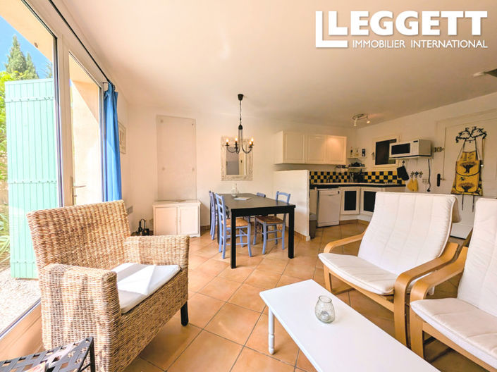 Image No.8-Maison de 3 chambres à vendre à Buisson