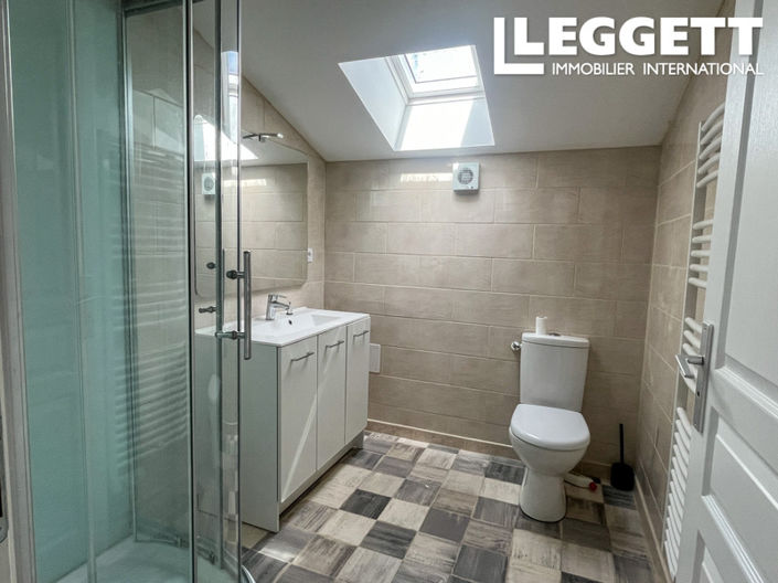 Image No.6-4 Bed House for sale