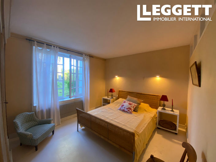 Image No.4-7 Bed House for sale