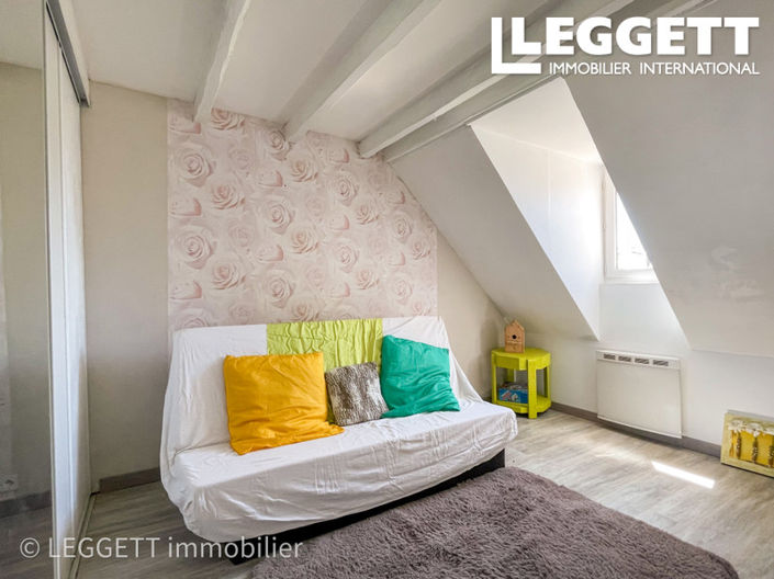 Image No.6-4 Bed House for sale