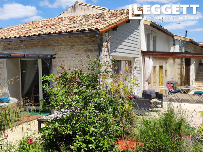 Image No.2-6 Bed House for sale