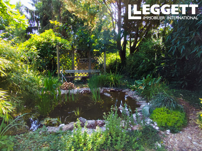 Image No.10-8 Bed House for sale