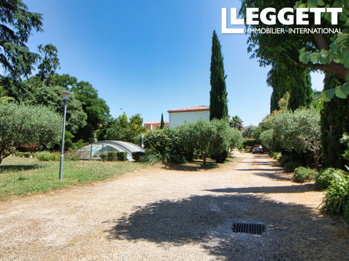 Image No.10-4 Bed House for sale