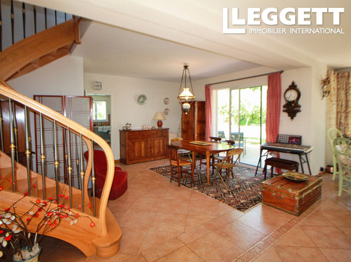 Image No.4-4 Bed House for sale