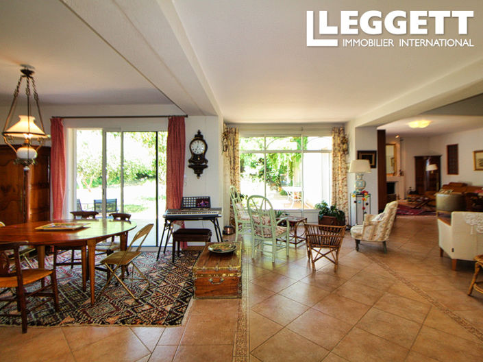 Image No.5-4 Bed House for sale