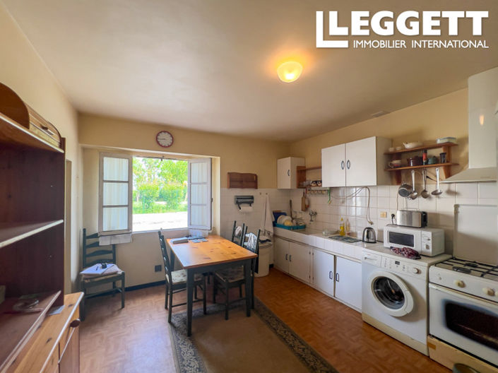 Image No.3-2 Bed House for sale