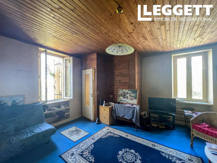 Image No.6-2 Bed House for sale