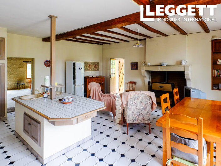 Image No.3-4 Bed House for sale