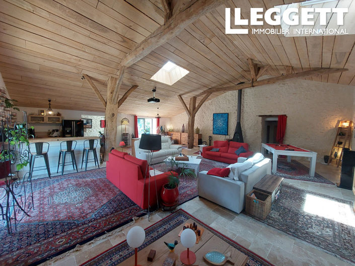 Image No.1-7 Bed House for sale