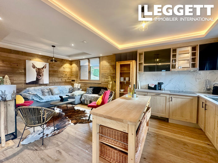 Image No.5-7 Bed House for sale