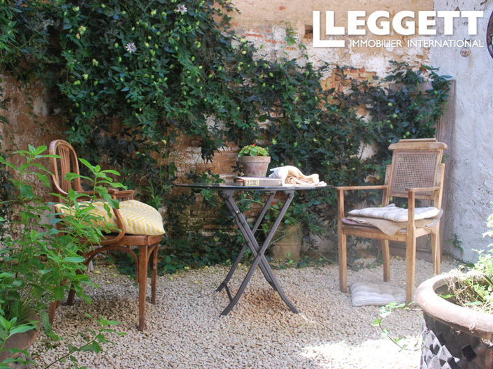 Image No.3-4 Bed House for sale