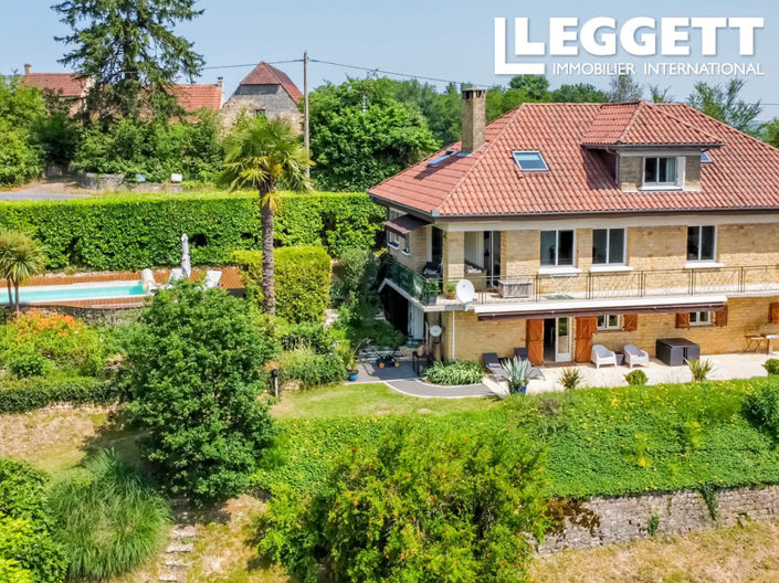 Image No.1-8 Bed House for sale