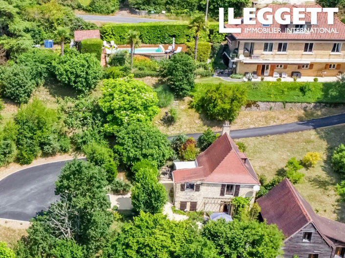 Image No.1-8 Bed House for sale