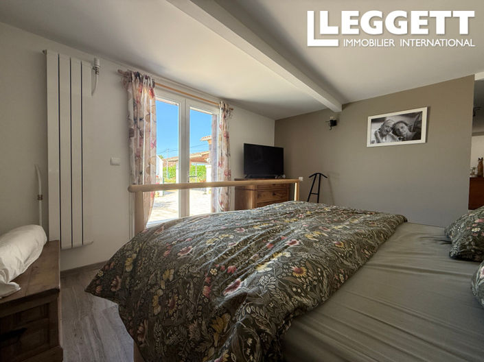 Image No.7-4 Bed House for sale