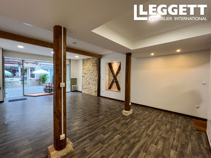 Image No.3-4 Bed House for sale