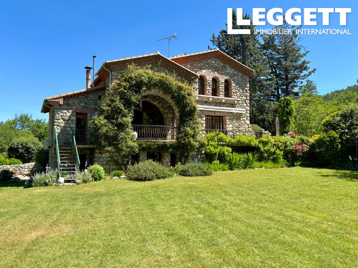 Image No.1-5 Bed House for sale