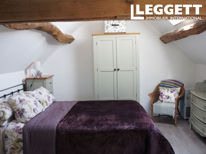 Image No.9-4 Bed House for sale