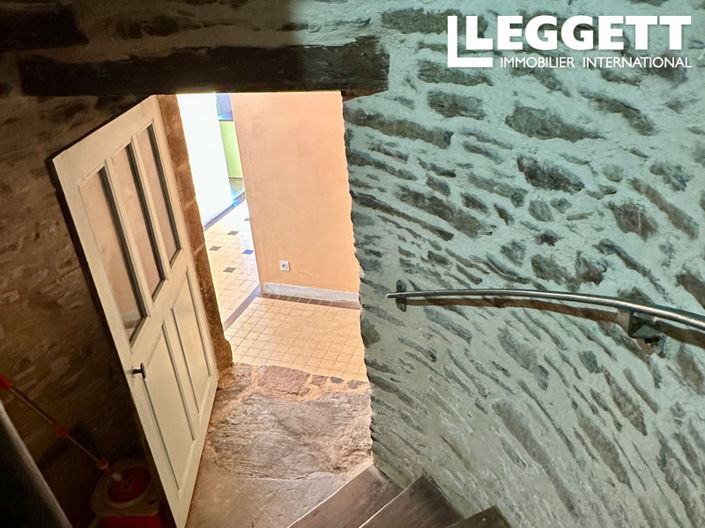 Image No.7-3 Bed House for sale