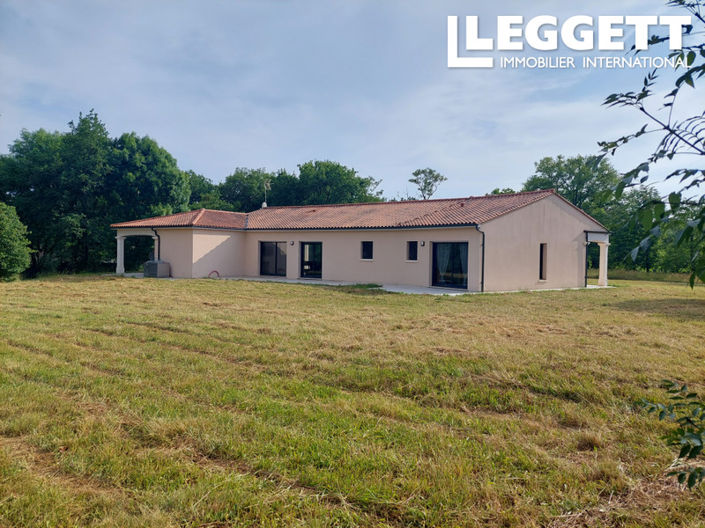 Image No.2-4 Bed House for sale