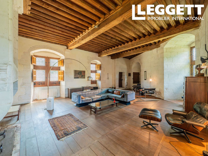 Image No.6-4 Bed Chateaux for sale