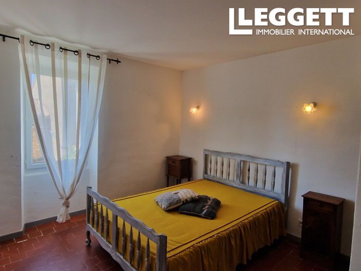 Image No.7-3 Bed House for sale