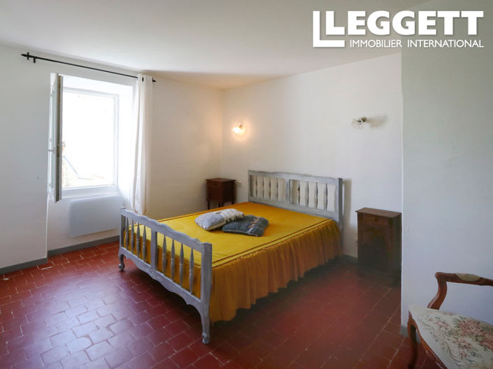 Image No.7-3 Bed House for sale