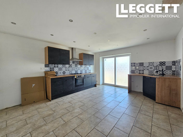 Image No.5-5 Bed House for sale