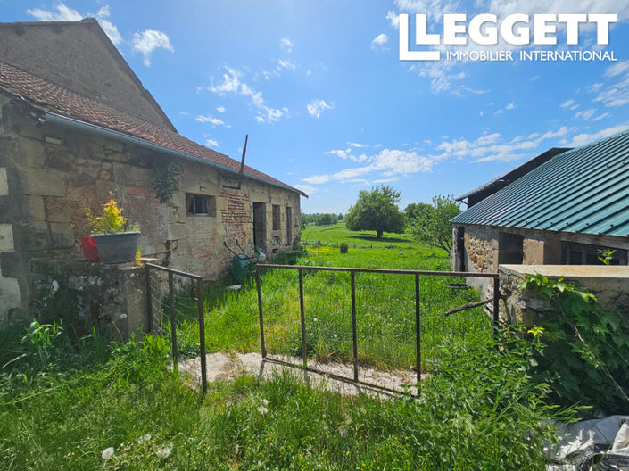Image No.9-5 Bed House for sale