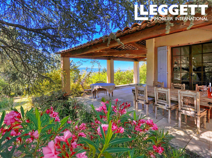 Image No.1-5 Bed House for sale