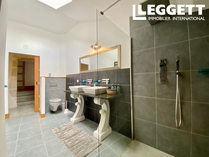 Image No.5-4 Bed House for sale