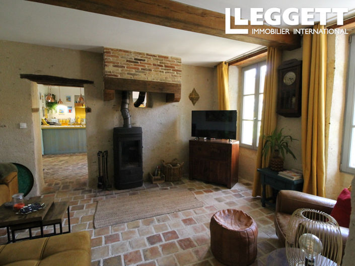 Image No.6-2 Bed House for sale