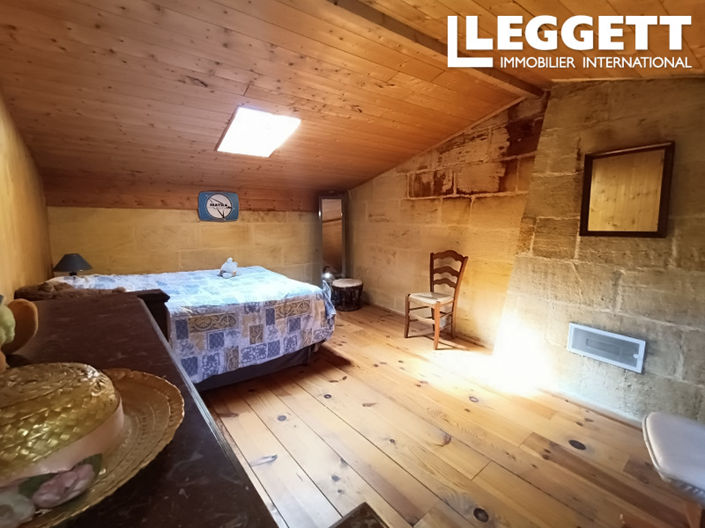 Image No.9-4 Bed House for sale