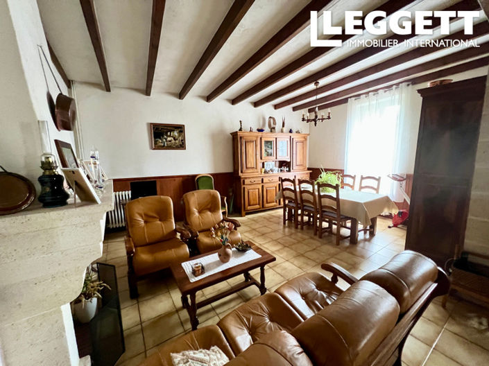 Image No.4-9 Bed House for sale