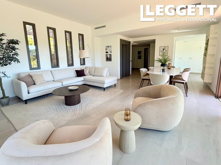 Image No.3-4 Bed House for sale