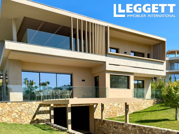 Image No.9-4 Bed House for sale