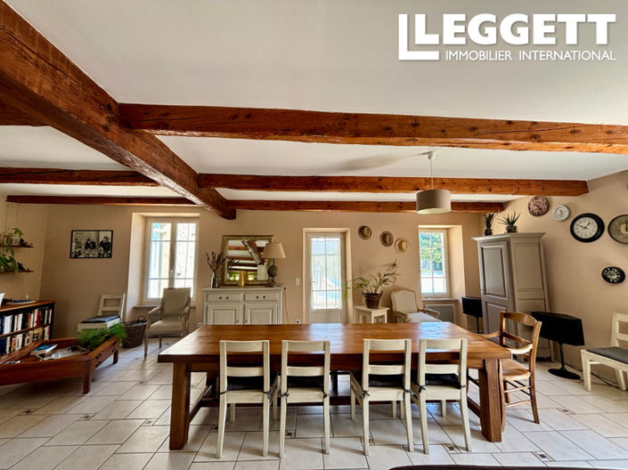 Image No.2-9 Bed House for sale