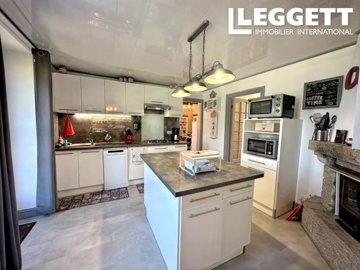 ahr0chm6ly9jzg4uagvzdglhlmltbw8vaw1hz2uvvevom