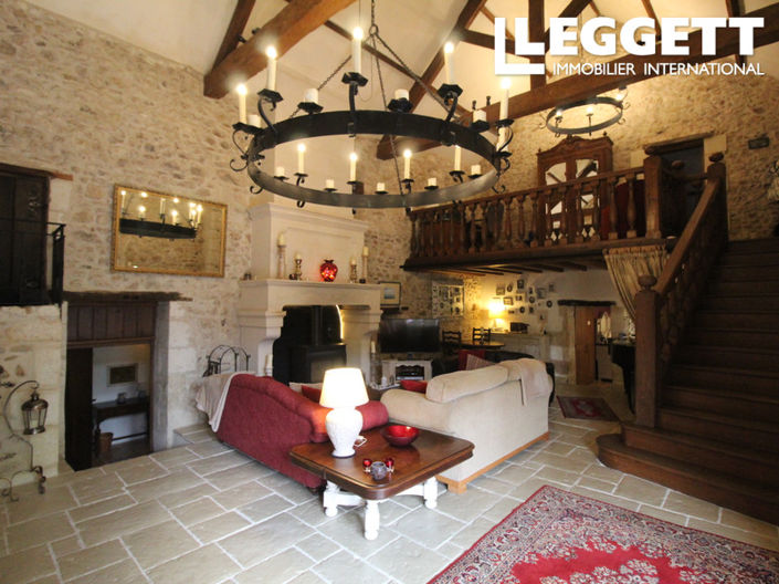 Image No.4-Maison de 8 chambres à vendre à Saint-Rémy-sur-Creuse