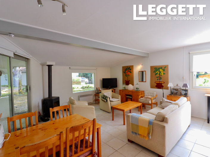 Image No.3-2 Bed House for sale