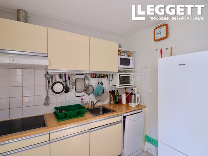 Image No.4-2 Bed House for sale