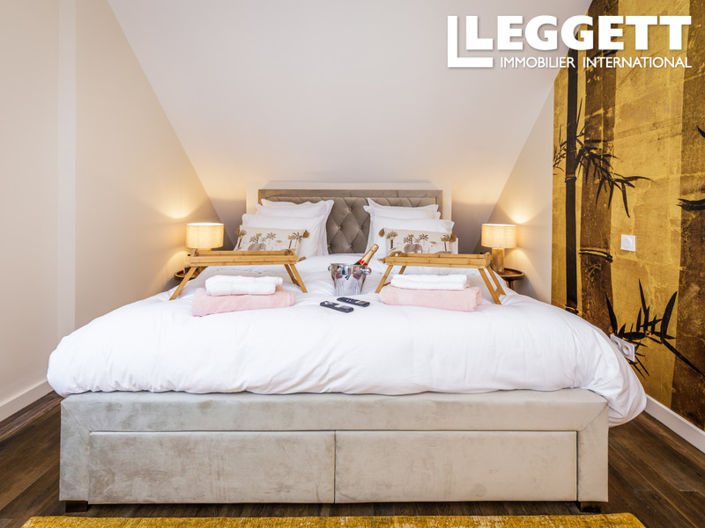 Image No.6-3 Bed House for sale